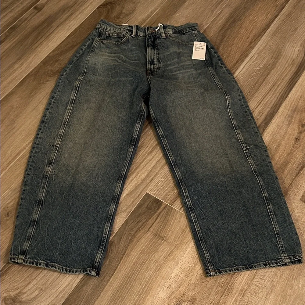 BRAND NEW Good American good extreme barrel Jeans size 6 NWT!๐๐ - Picture 9 of 15